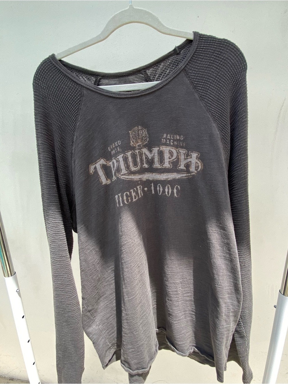 Y2K Lucky Brand Gray Triumph Tiger Graphic Thermal Knit Tee Size XL